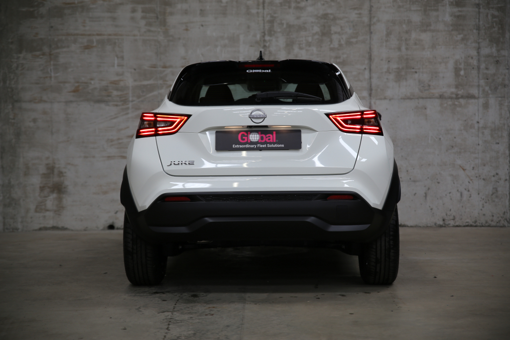 Nissan Juke Hatchback - 1.0 DiG-T Acenta Premium 5dr DCT