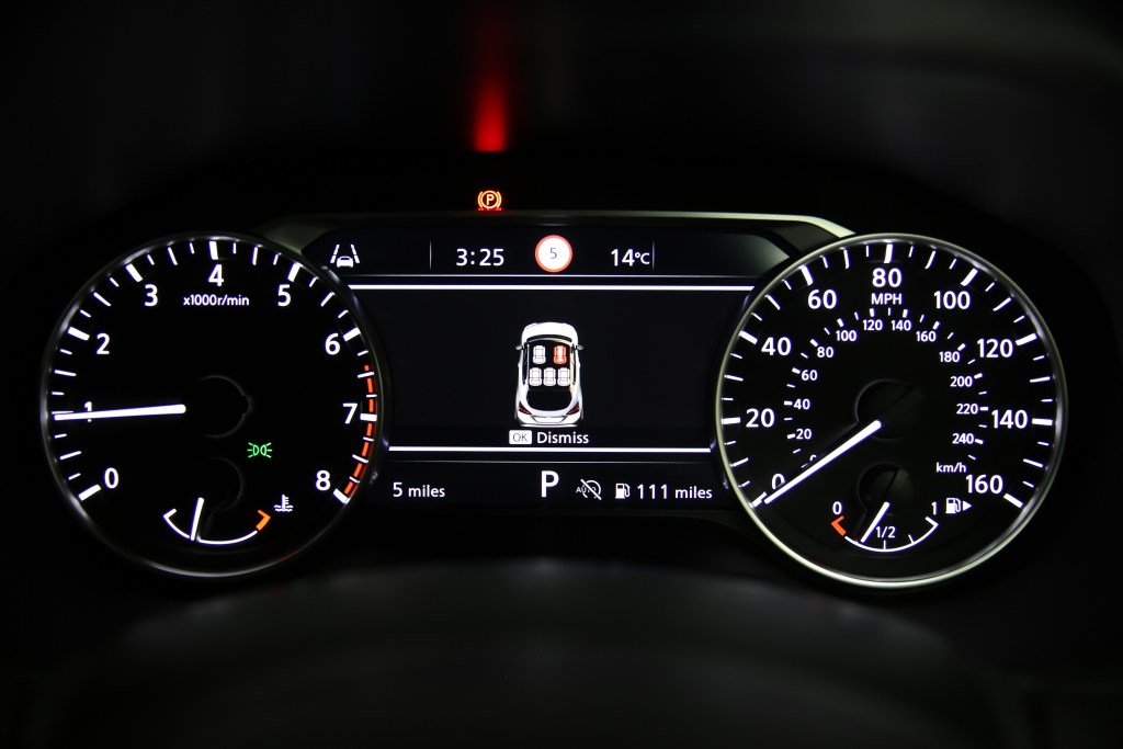 Nissan Juke Hatchback - 1.0 DiG-T Acenta Premium 5dr DCT