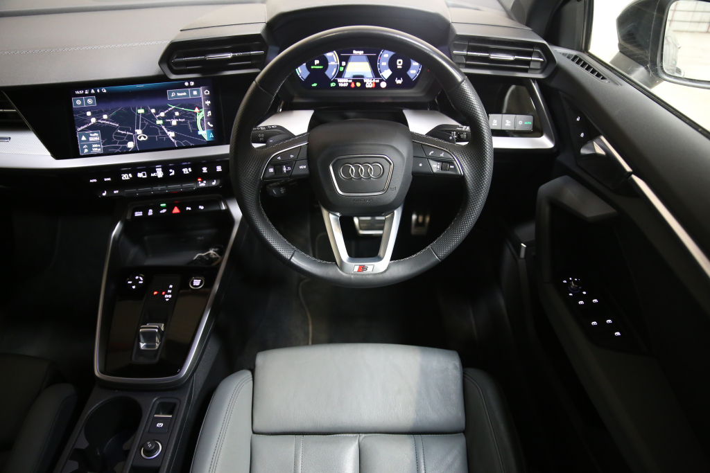 Audi A3 Sportback - 40 TFSI e S Line 5dr S Tronic [Comfort+Sound]