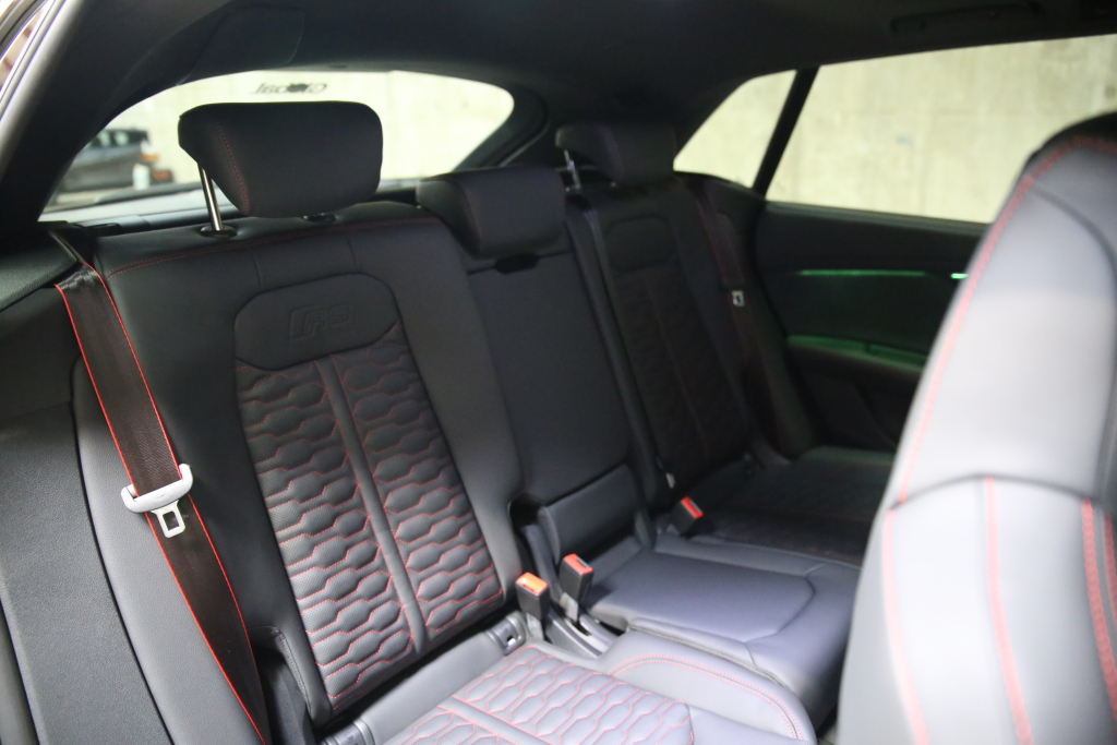Audi RS Q8 - TFSI 640 Qtro Perform Carb Vorsprung 5dr Tiptronic