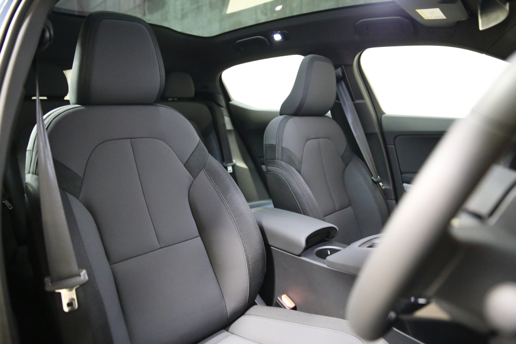 Polestar 2 Fastback - 310kW 82kWh Long Range DM [Plus] 5dr 4WD Auto