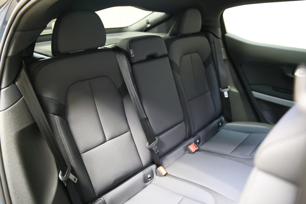 Polestar 2 Fastback - 310kW 82kWh Long Range DM [Plus] 5dr 4WD Auto