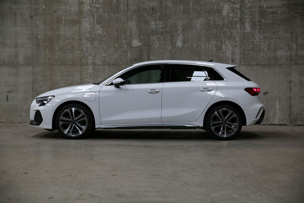 Audi A3 Sportback - 40 TFSI e S Line 5dr S Tronic [Tech Pack]