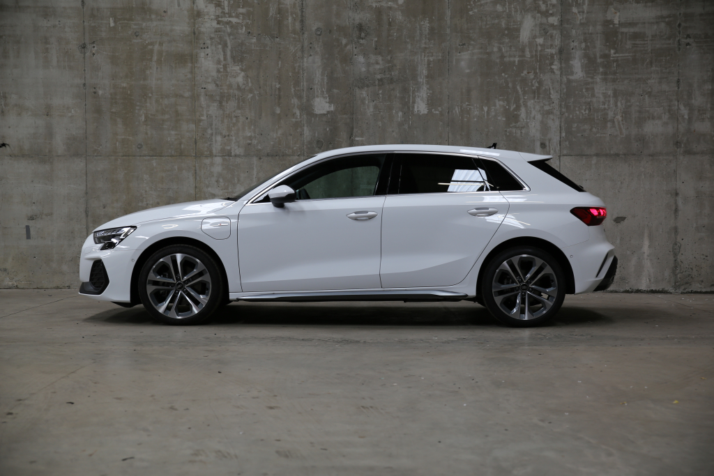 Audi A3 Sportback - 40 TFSI e S Line 5dr S Tronic