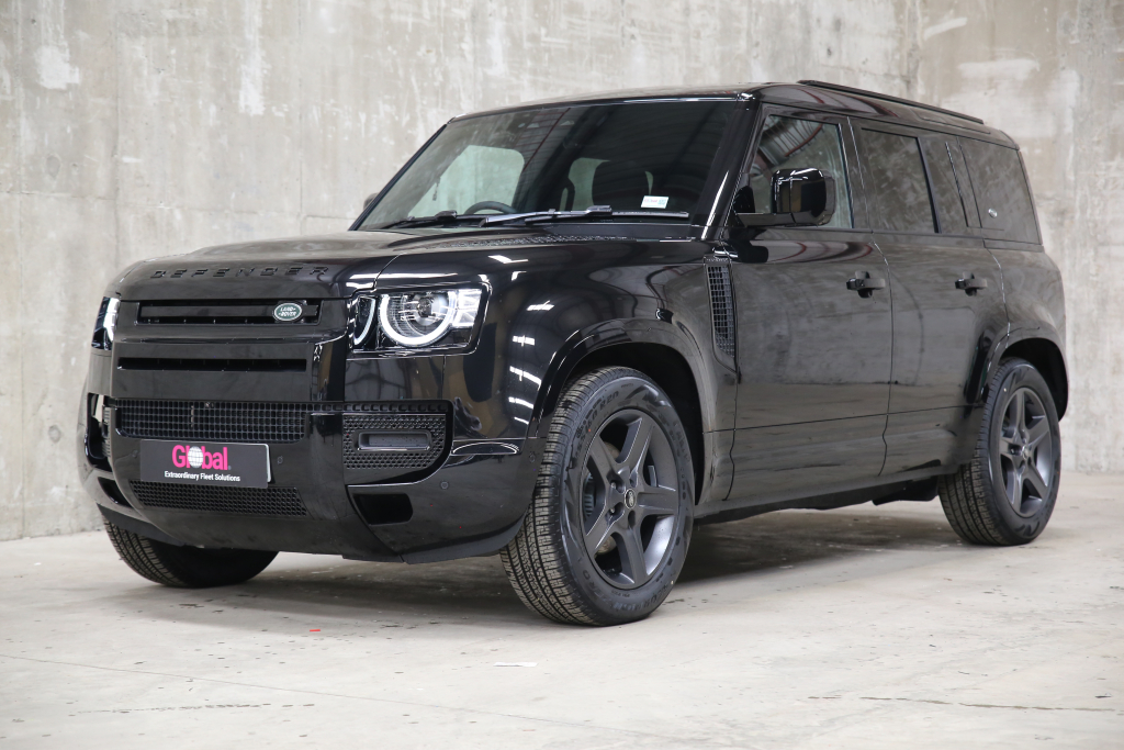 Land Rover Defender - 3.0 D250 X-Dynamic SE 110 5dr Auto [6 Seat]