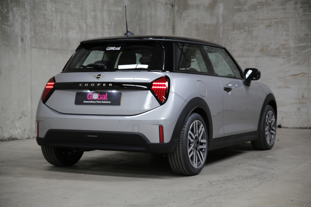 MINI COOPER Hatchback - 1.5 C Classic 3dr Auto
