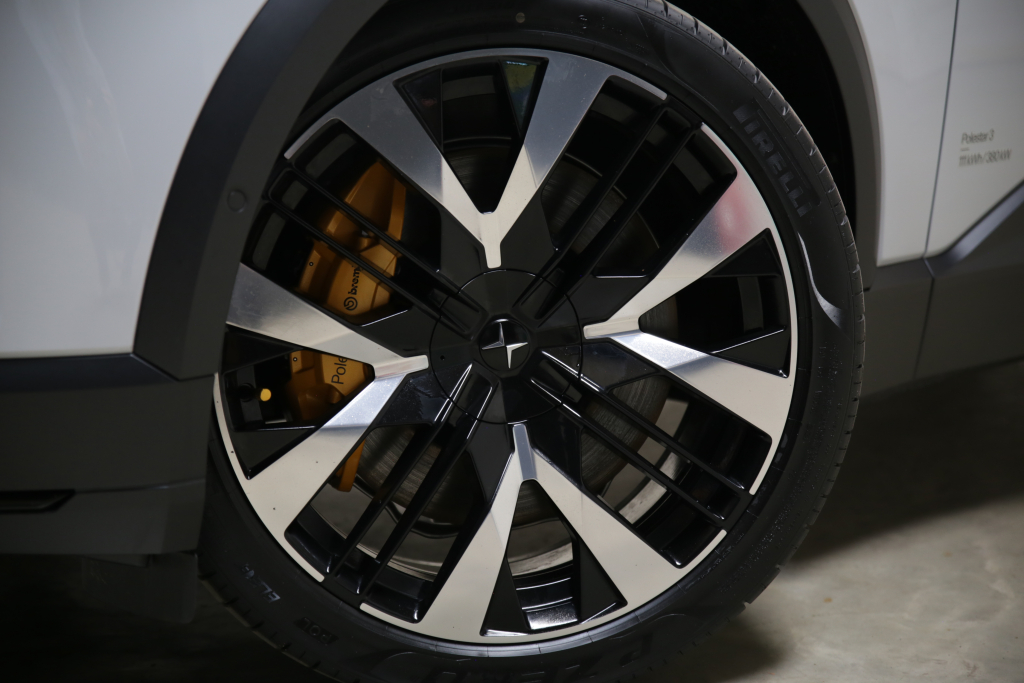 Polestar 3 Estate - 380kW 111kWh LR DM Performance Plus Pilot 5dr Auto
