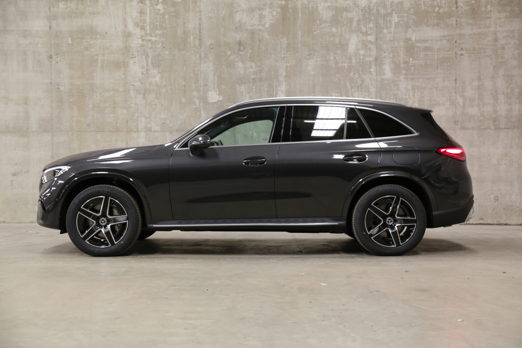 Mercedes-Benz GLC Estate - GLC 300e 4Matic AMG Line 5dr 9G-Tronic