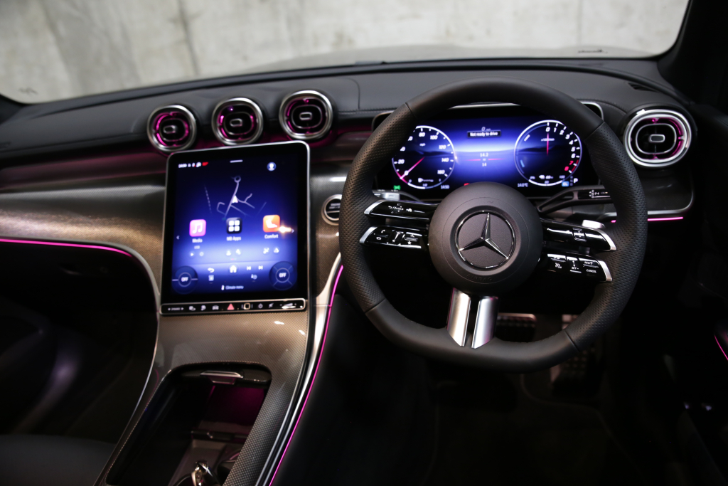 Mercedes-Benz GLC Estate - GLC 300e 4Matic AMG Line 5dr 9G-Tronic
