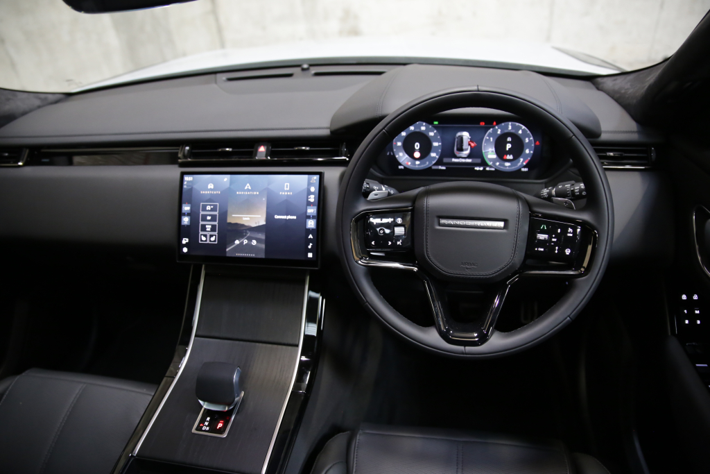 Range Rover Velar Estate - 2.0 P400e Autobiography 5dr Auto [Revised]