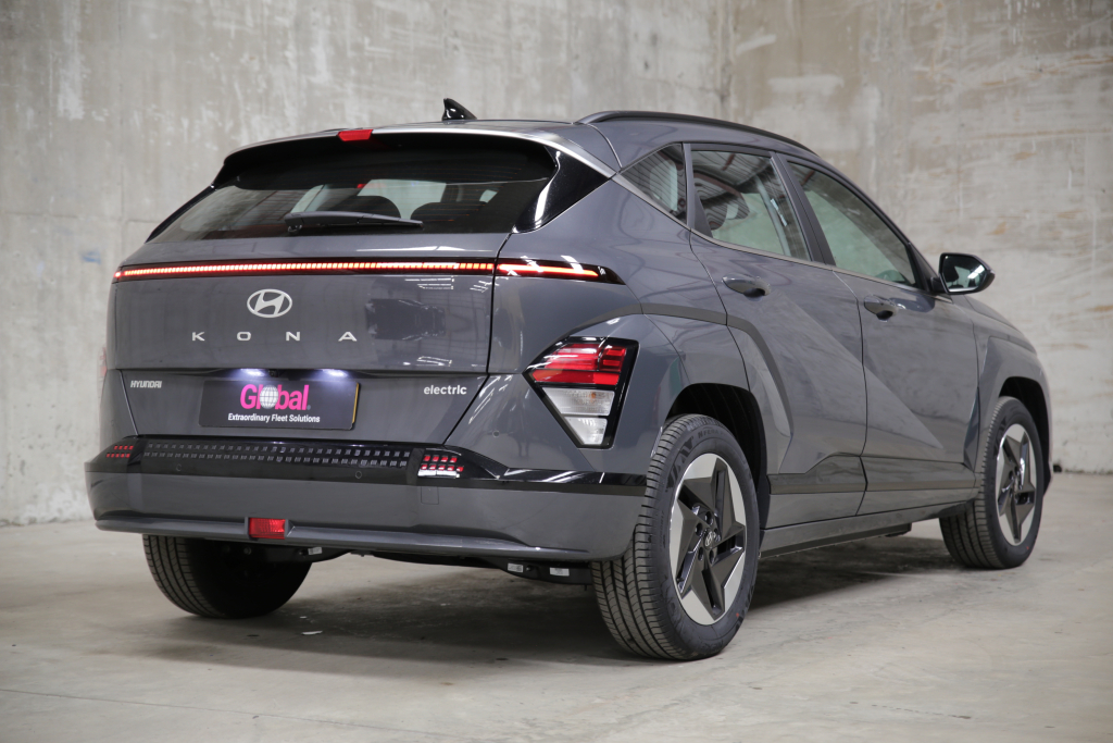 HYUNDAI KONA Electric Hatchback - 160kW Advance 65kWh 5dr Auto [Comfort Pack]