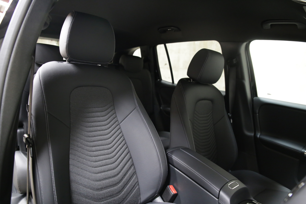 Mercedes-Benz GLB Estate - GLB 200 Sport Executive 5dr 7G-Tronic
