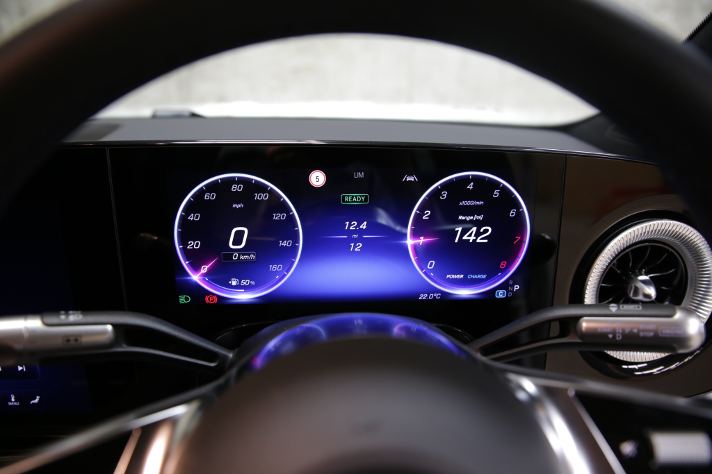 Mercedes-Benz CLA Saloon - CLA 180 Sport 4dr Auto